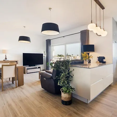 Deluxe Figos By Ocvillas Apartman *